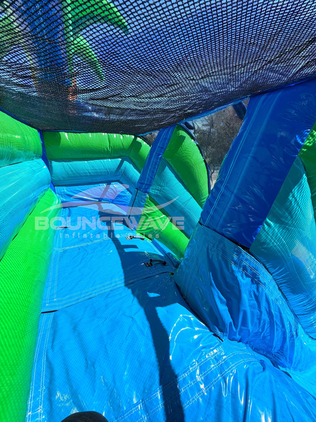 15ft Aqua Bolt Dual Lane Water Slide – Center Climb - BounceWave Inflatable Sales