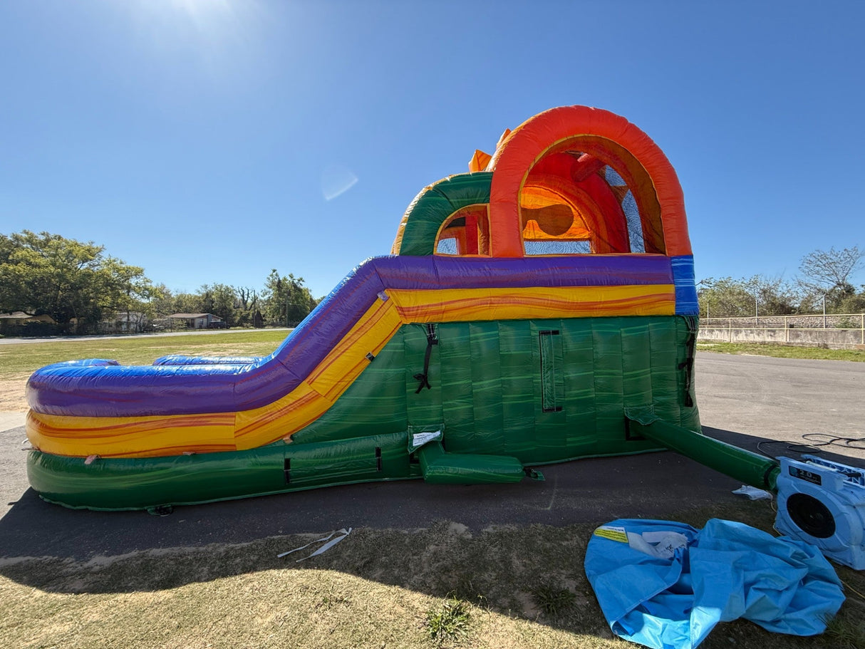 Sun Splash Toddler Splash Park & Water Slide - BounceWave Inflatable Sales