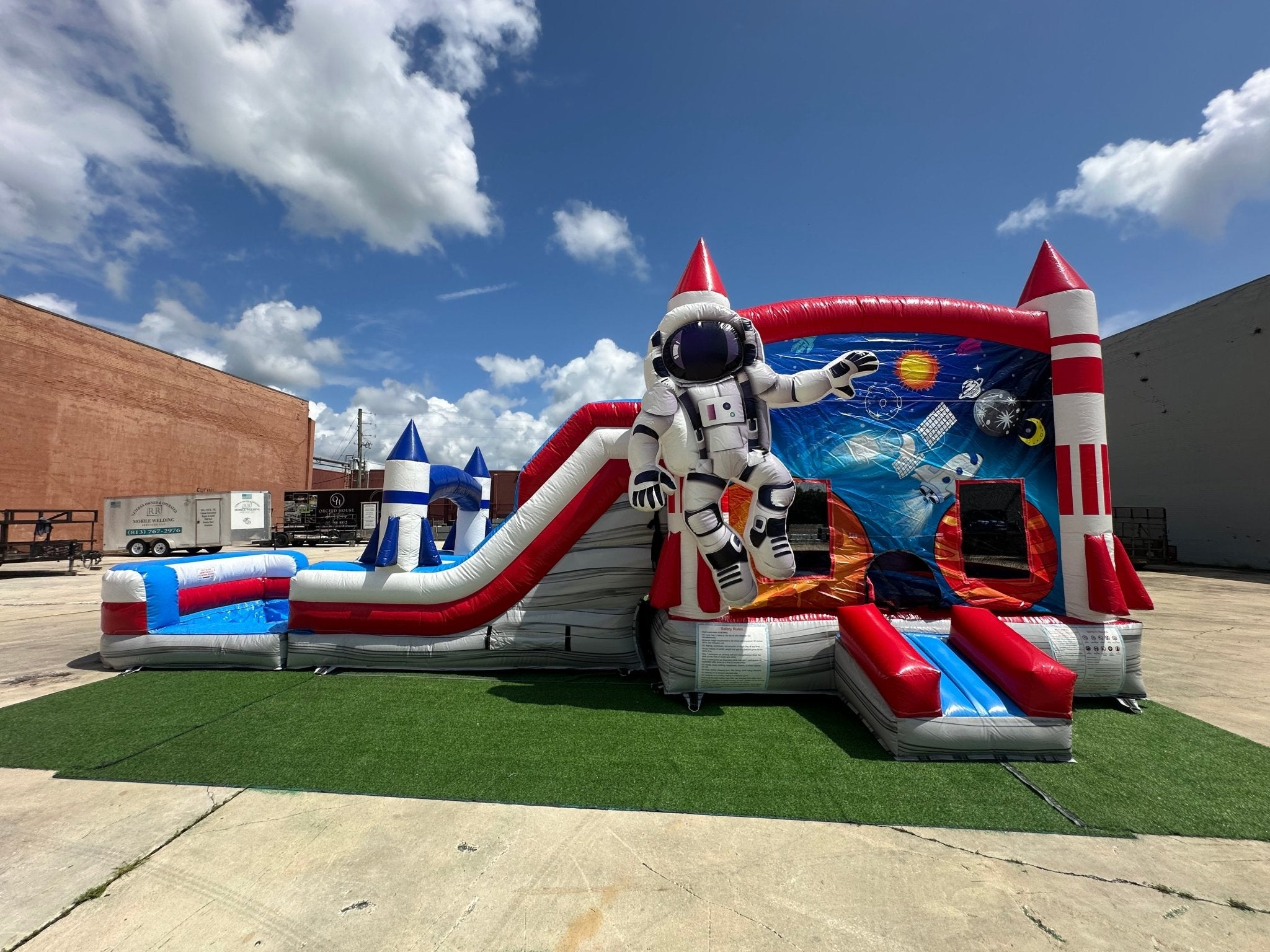 Bounce House with Slide: Commercial-Grade Inflatable Combo – Page 2