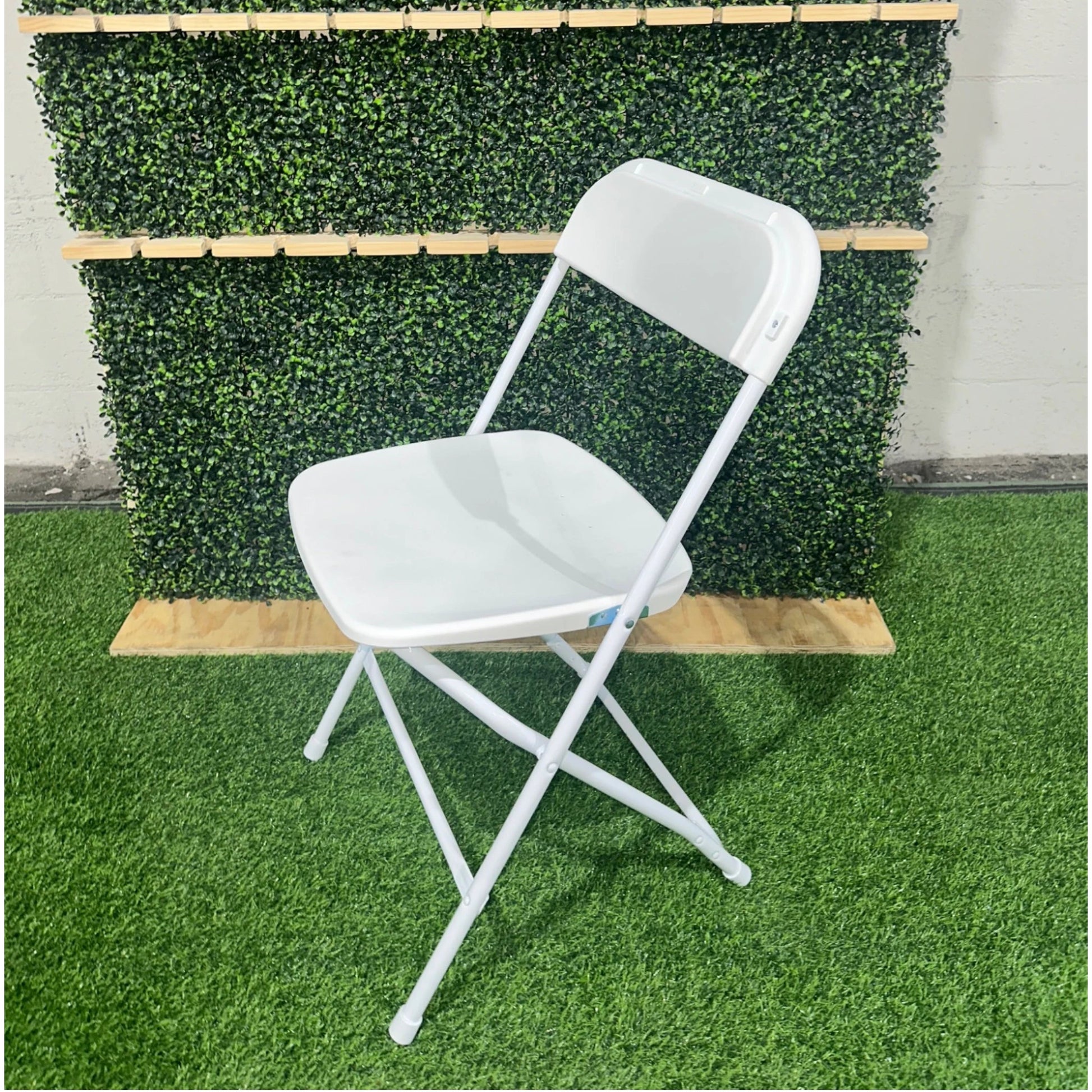 Heavy Duty White Plastic Folding Chair